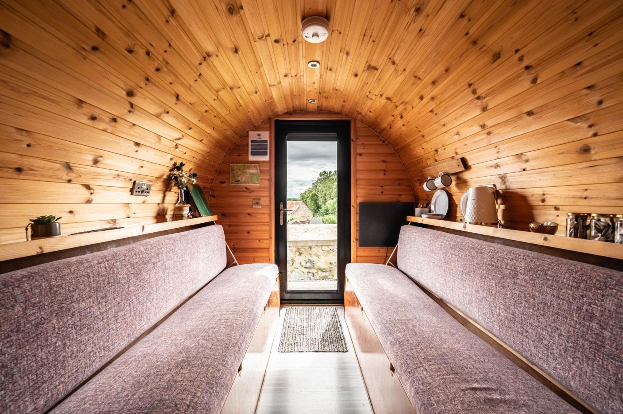 Delny Glamping And Farm Animals Hotel Invergordon Exterior foto
